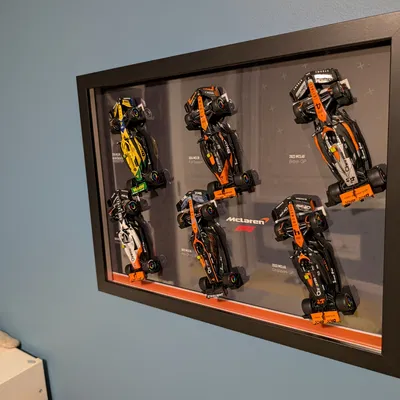 Ngàm treo tường xe F1 Bburago 1/43 - bản 4 bánh