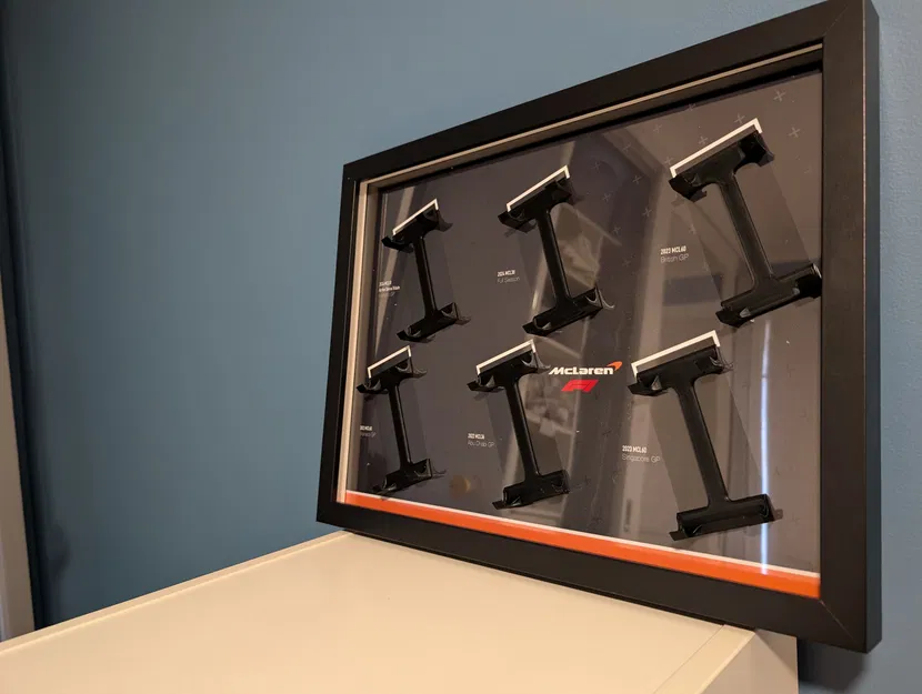 Ngàm treo tường xe F1 Bburago 1/43 - bản 4 bánh - Image 2