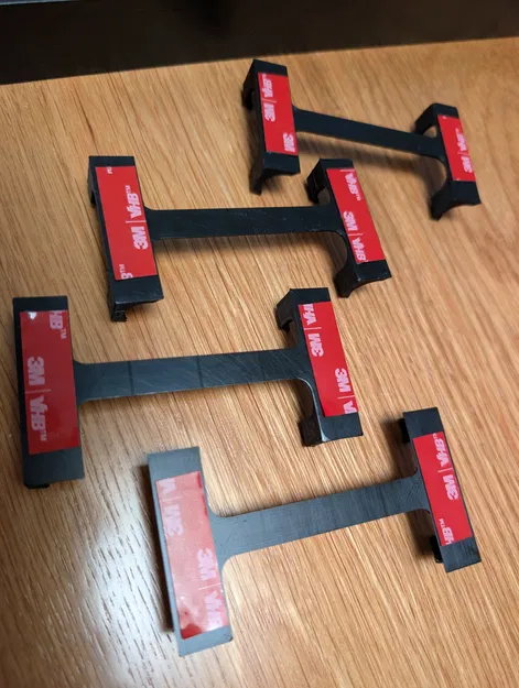 Ngàm treo tường xe F1 Bburago 1/43 - bản 4 bánh - Image 3