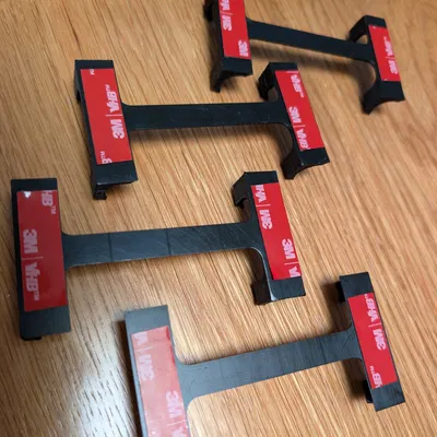 Ngàm treo tường xe F1 Bburago 1/43 - bản 4 bánh