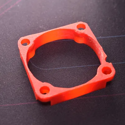 Miếng spacer đổi quạt nguồn Arista sang Noctua