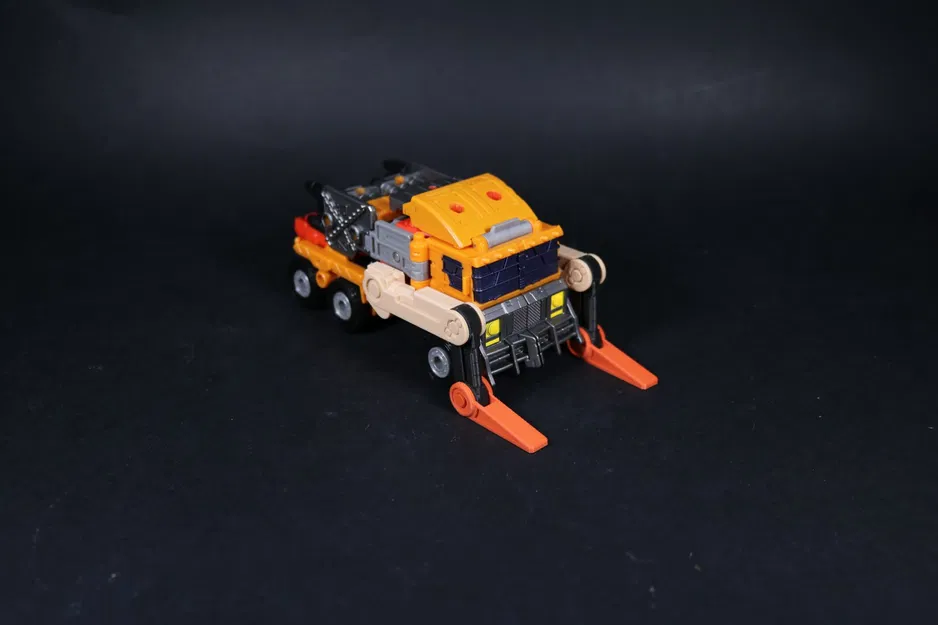 Tay Xe Rác cho Transformers AotP Animated Wreck Gar - Image 2
