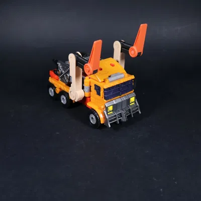 Tay Xe Rác cho Transformers AotP Animated Wreck Gar