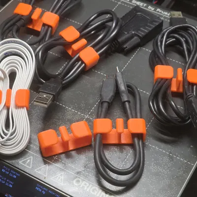 Bộ sắp xếp cáp (Cable organizer) đơn giản