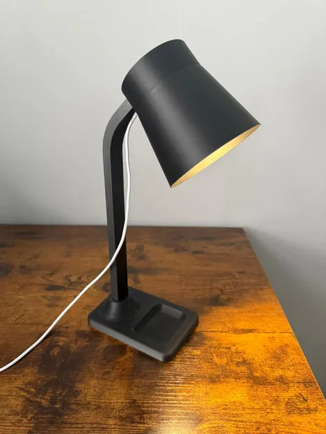 Đèn bàn (Desk Lamp) - Image 1
