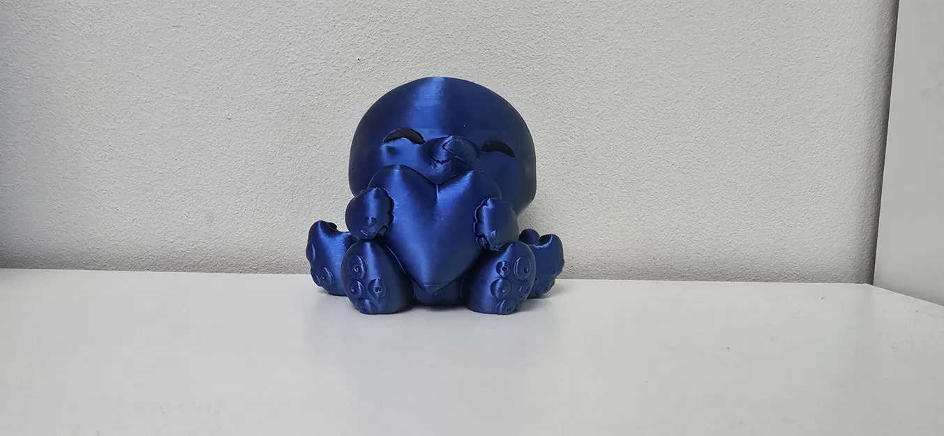 Bạch tuộc Valentine dễ thương màu xanh silk ôm trái tim - Image 1