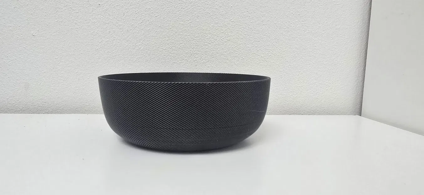 Tô Trang Trí Đen Vân Sọc (Ribbed) Dáng Gọn Gàng - Image 1