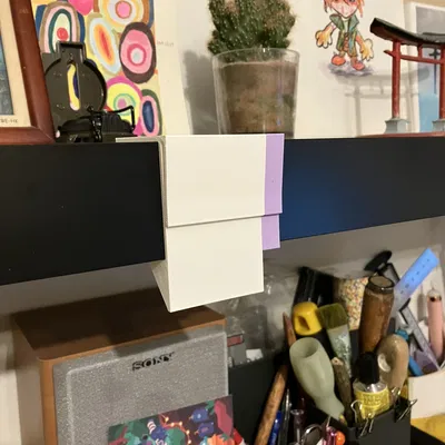 Giá kẹp ảnh/ghi chú cho kệ IKEA LACK (hoặc kệ dày 50 mm)