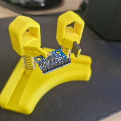 Tay kẹp phụ hàn (Soldering Helping Hand/Third Hand)