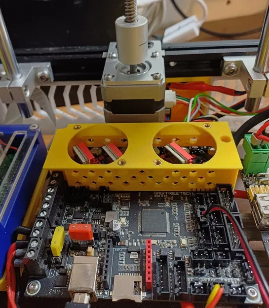 SKR 3 EZ - Làm mát driver bằng 2 quạt 40mm - Image 3