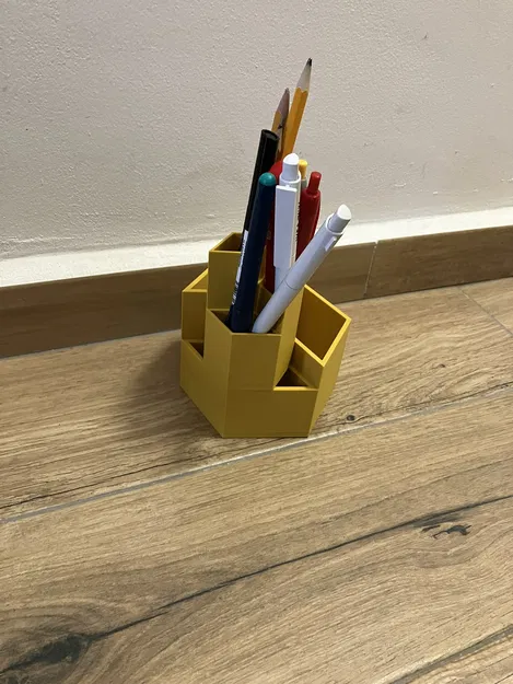 Kệ đựng đồ văn phòng hình lục giác (Hexagonal Stationery Stand) - Image 2