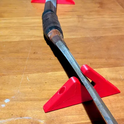Giá treo tường góc nghiêng / kẹp treo cung (bow holder)
