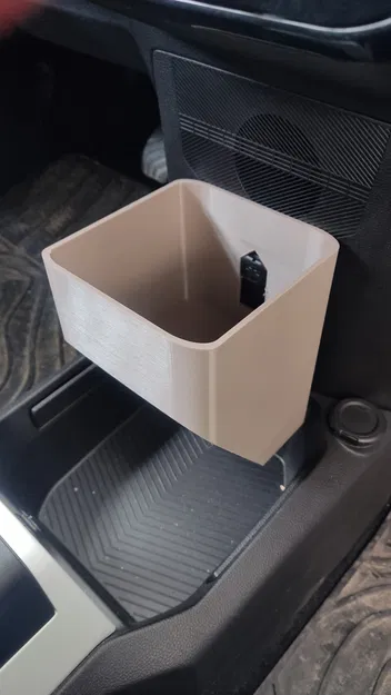 Hộp treo (box) Dacia Spring cho panel trung tâm - Image 1