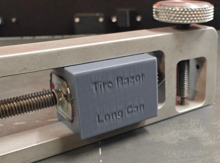 EZ Press – Trợ lý ép pinion cho xe slot car 1/32 - Image 1