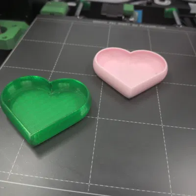 Quà Valentine: Khay Trang Sức Hình Trái Tim (Scalable)