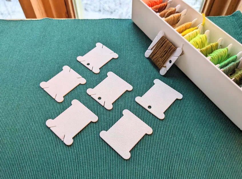 Bobbins thêu mượt & đơn giản (Smooth & Simple Embroidery Bobbins) - Image 4