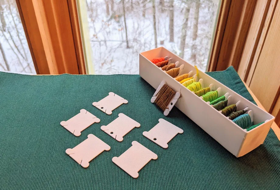 Bobbins thêu mượt & đơn giản (Smooth & Simple Embroidery Bobbins) - Image 5