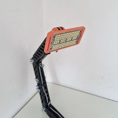 Giá đỡ đèn không cần supports