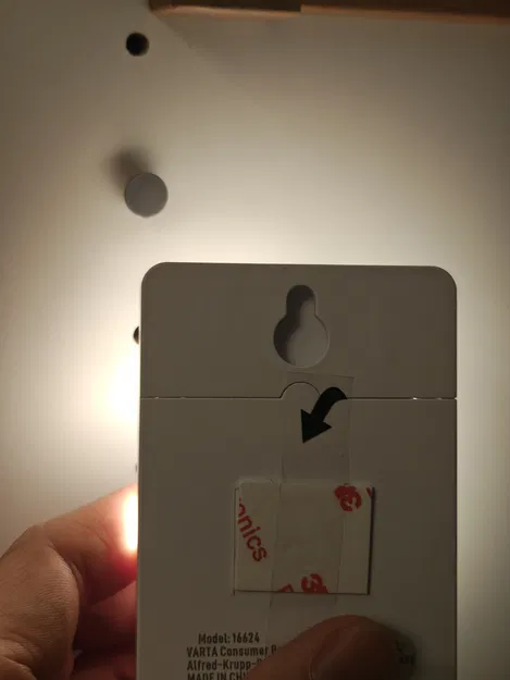 Móc cắm lỗ kệ 5mm (5mm shelf hole plug-hook thing) - Image 2