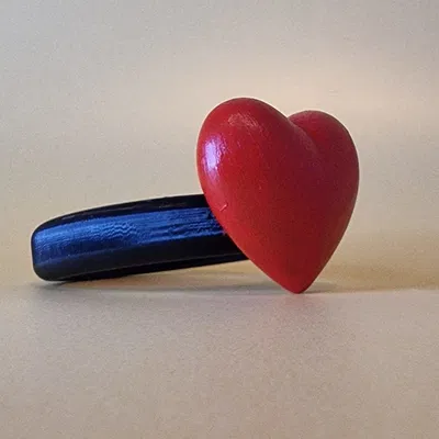 Vòng tay trái tim (Heart bracelet)