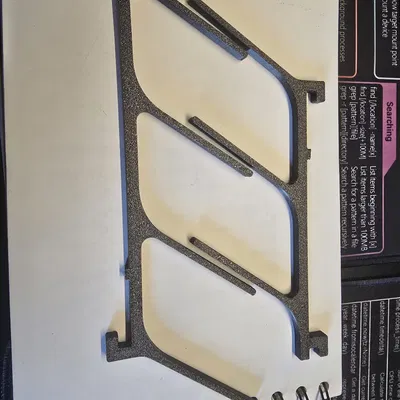 Ngàm giữ cuộn chỉ thêu Skadis / Vattenkar (Skadis / Vattenkar Embroidery Thread Holder)