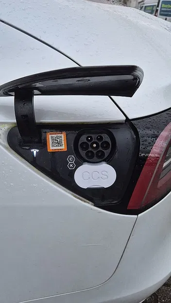 Nắp che cổng sạc CCS / Cover CCS Charge Port - Image 1