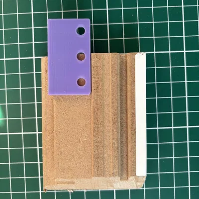 Kẹp baseboard cho tường và chân nội thất (baseboard clips)