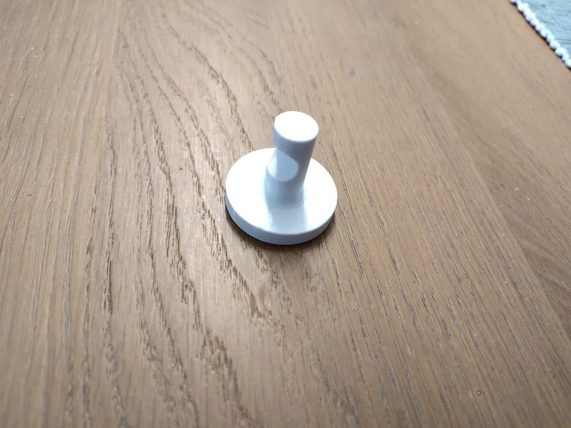 Móc treo khăn gắn tường kiểu keyhole slot - Image 3