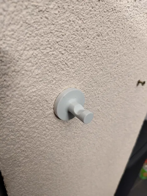 Móc treo khăn gắn tường kiểu keyhole slot - Image 6