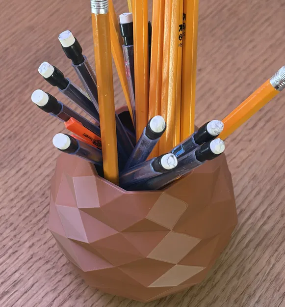 Ống Đựng Bút Low Poly (Pencil Holder Low Poly) - Image 1