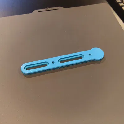 Tấm dời Fidlock bottle cage shifer cho bình lớn hơn