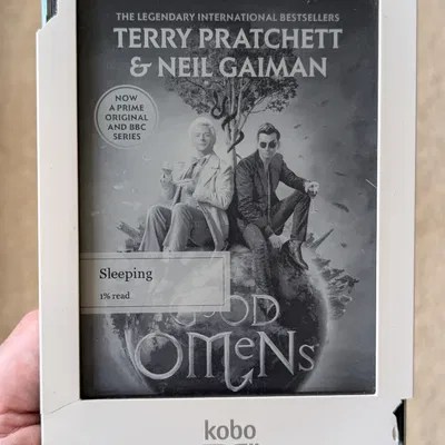 Mặt trước Kobo Glo