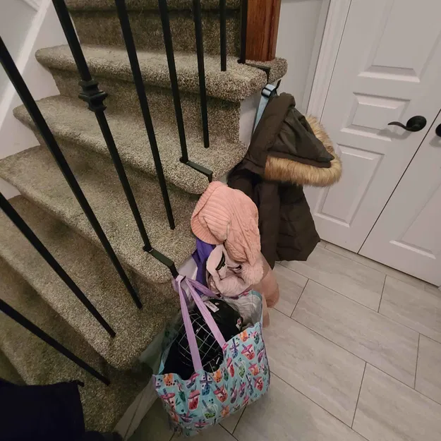 Móc treo cầu thang (stair hanger) - Image 2