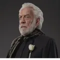 Tượng Bán Thân President Coriolanus Snow (Hunger Games) - Thumbnail 2