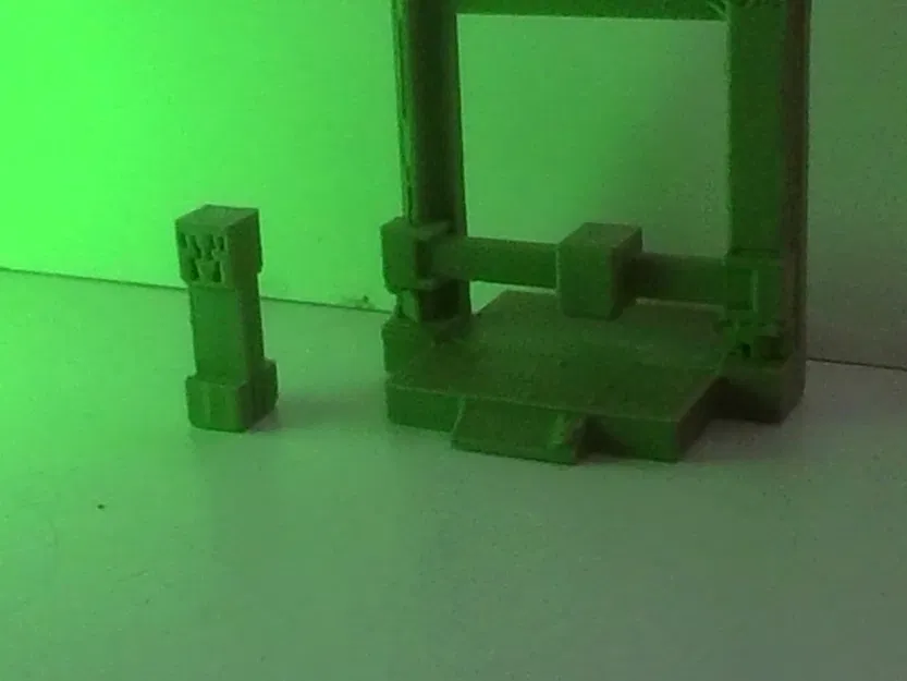 Máy in 3D có in hình creeper lên trên - Image 2