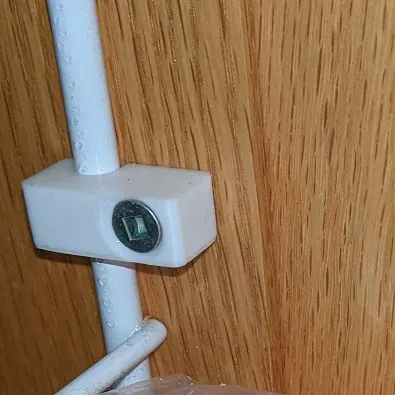 Kẹp bắt vít cho kệ dây 6.5mm (6.5mm Wire Rack Screw On Clips)