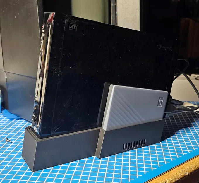 Kệ đỡ Wii kèm khe đặt ổ cứng (Wii Stand with Hard Drive) - Image 3