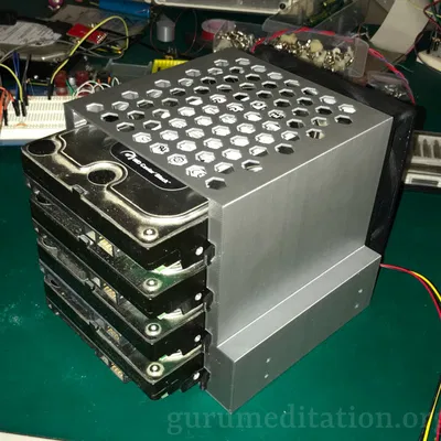 Giá gắn HDD 4-in-3 cho khay 3.5"/5.25"