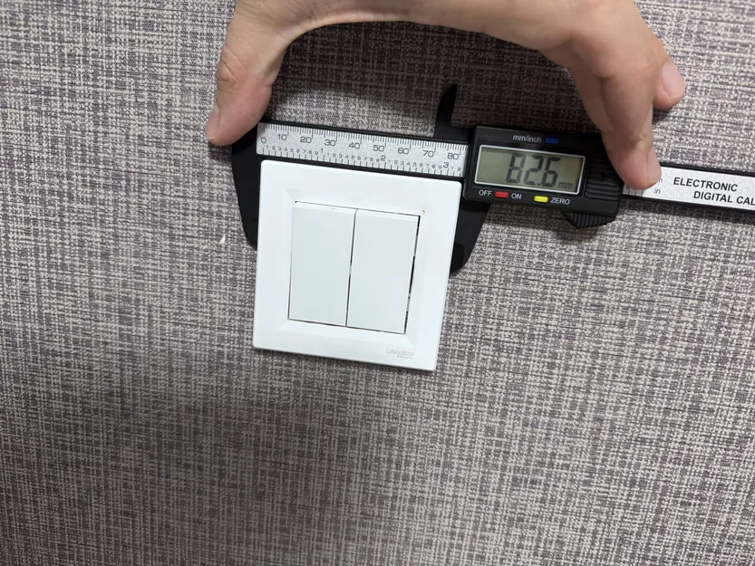 Khung Universal Switch-Remote Frame (Gắn Công Tắc & Dock Remote) - Image 2