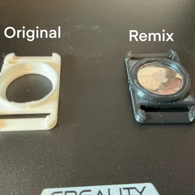 Bản remix kẹp AirTag cho dây đeo balo