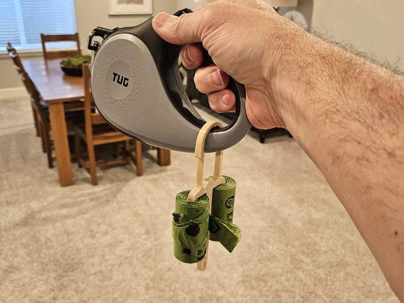 Hộp Nhả Túi Vệ Sinh Chó (Dog Poop Bag Dispenser) - Image 1