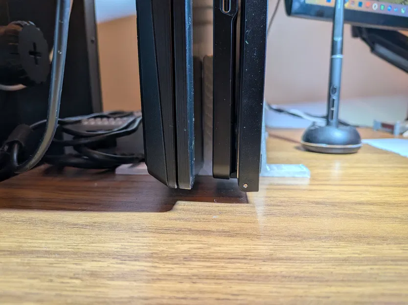 Stand để PC, bảng vẽ (graphics tablet) và tablet trên bàn làm việc - Image 4