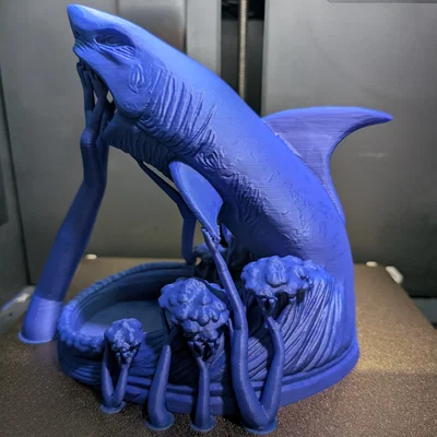 Tháp Xúc Xắc Cá Mập Jaws (Jaws Shark Dice Tower)