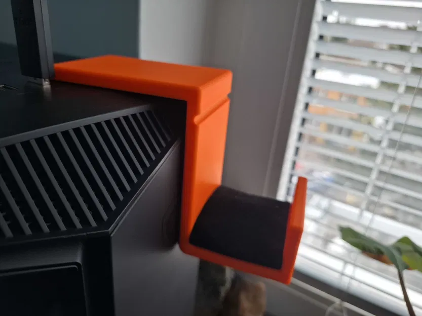 Giá treo tai nghe nam châm có rãnh mic | Móc gắn vỏ PC (Logitech G PRO X2) - Image 2