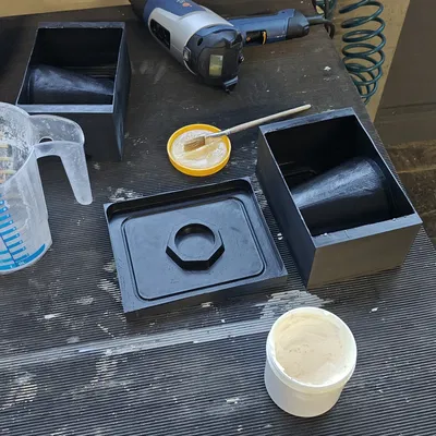 Khuôn thạch cao nhỏ để đúc cốc gốm