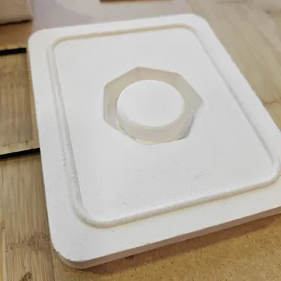 Khuôn thạch cao nhỏ để đúc cốc gốm