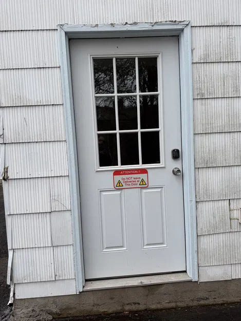 Bảng: KHÔNG ĐỂ HÀNG GIAO Ở CỬA NÀY - Image 2