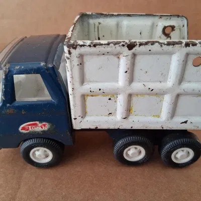 Tonka Refuse Truck – Chi tiết back dump phía sau