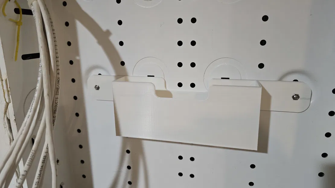 Giá treo tường cho Netgear 8-Port Switch (GS308) - Image 2