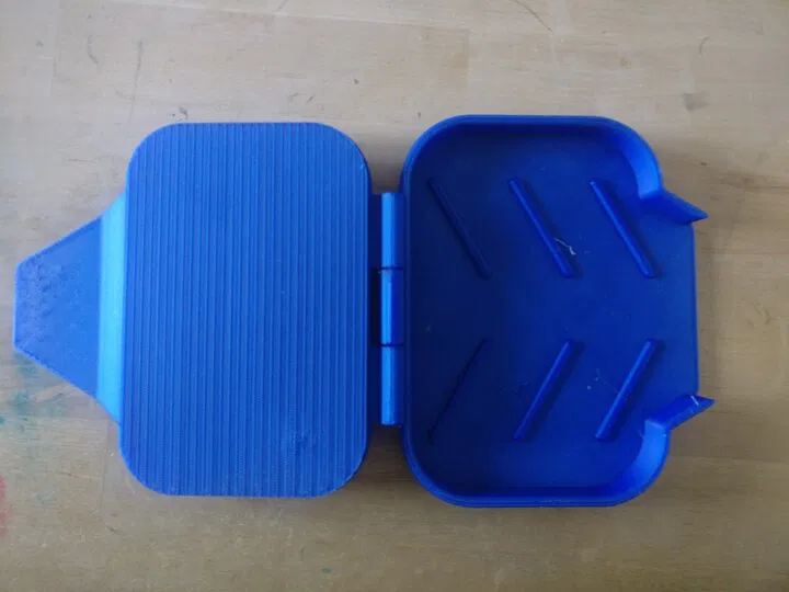 Dụng cụ vắt miếng rửa chén trong bếp (Kitchen sponge squeezer) - Image 1